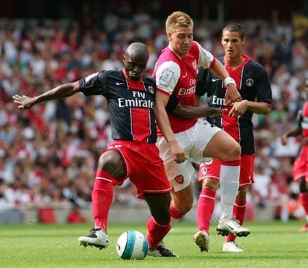 猛龙签下科尔-斯威德，不与卡林-卡斯尔顿续约的原因.